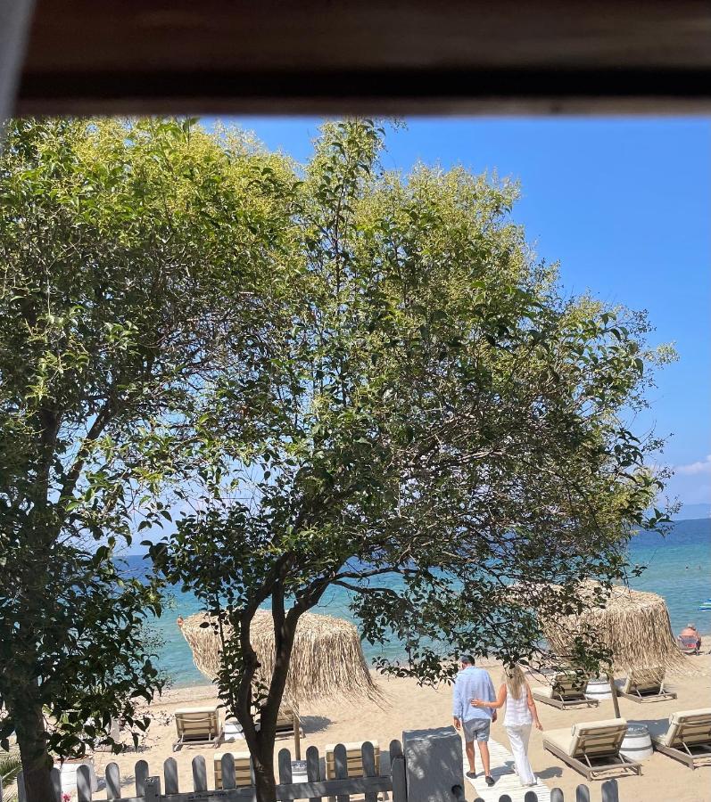 Byblos Mare-The Exclusive Beach Front Villa Skala Sotiros Exteriér fotografie